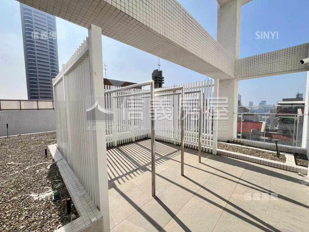 青耘稀有釋出精品車位宅讚房屋室內格局與周邊環境