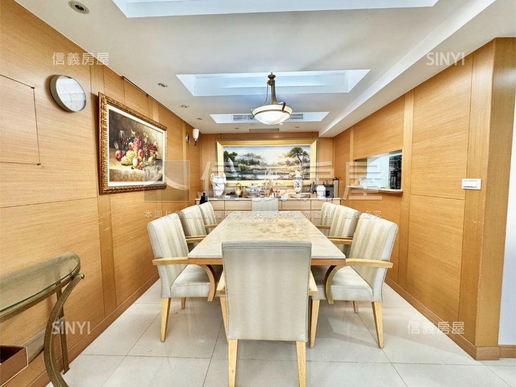 法國臻品公園高樓大三房房屋室內格局與周邊環境