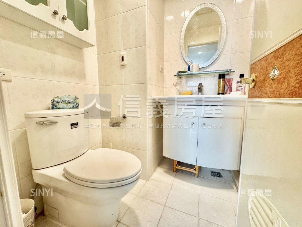 法國臻品公園高樓大三房房屋室內格局與周邊環境