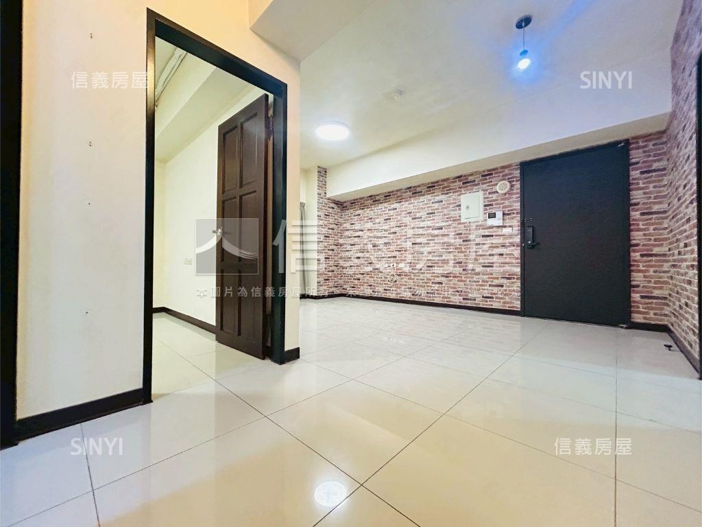 法國之星３房車位房屋室內格局與周邊環境