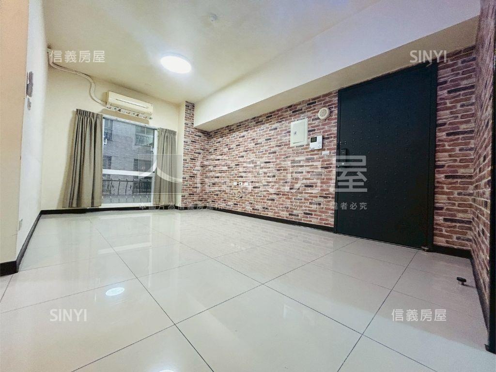 法國之星３房車位房屋室內格局與周邊環境