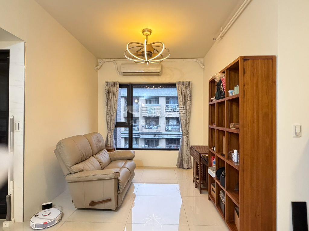 川普Ｇ３靜好正兩房房屋室內格局與周邊環境