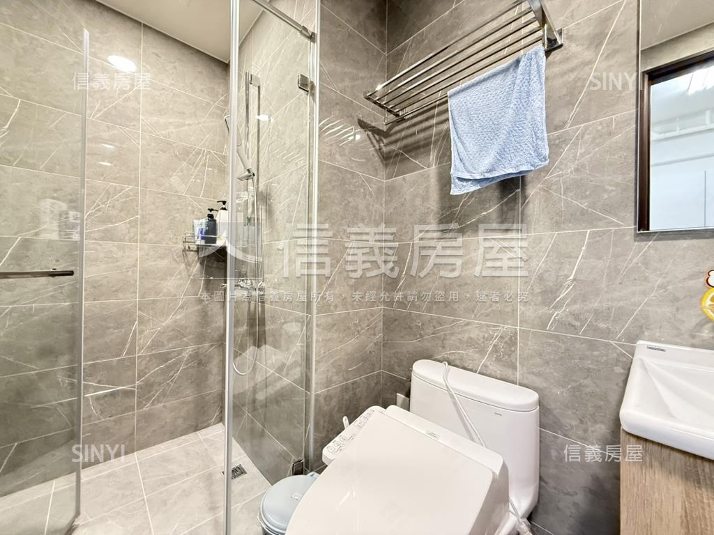 東區研森質感兩房平車房屋室內格局與周邊環境