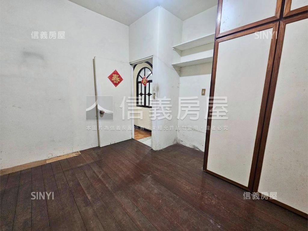 漢生東路近捷運方正３房房屋室內格局與周邊環境