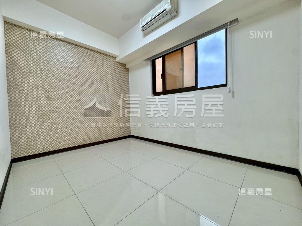 梵谷星空景觀兩房加一室房屋室內格局與周邊環境