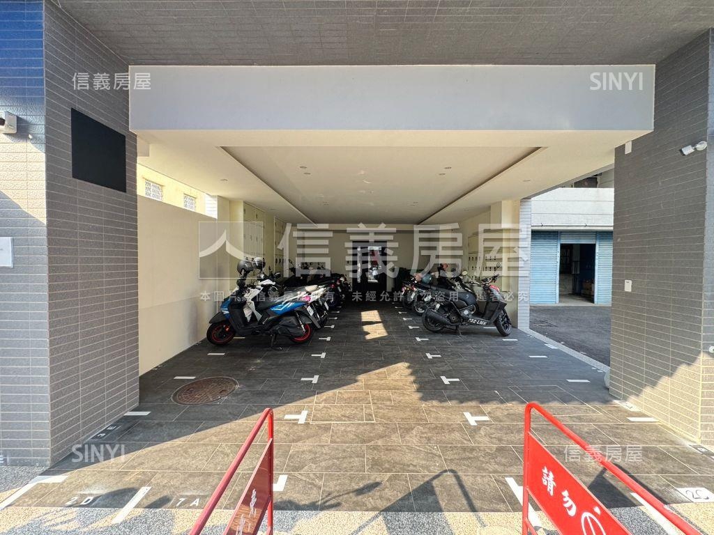 ３年獨棟電梯裝潢滿租透套房屋室內格局與周邊環境