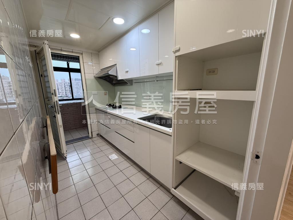 美麗宏國美麗人生房屋室內格局與周邊環境