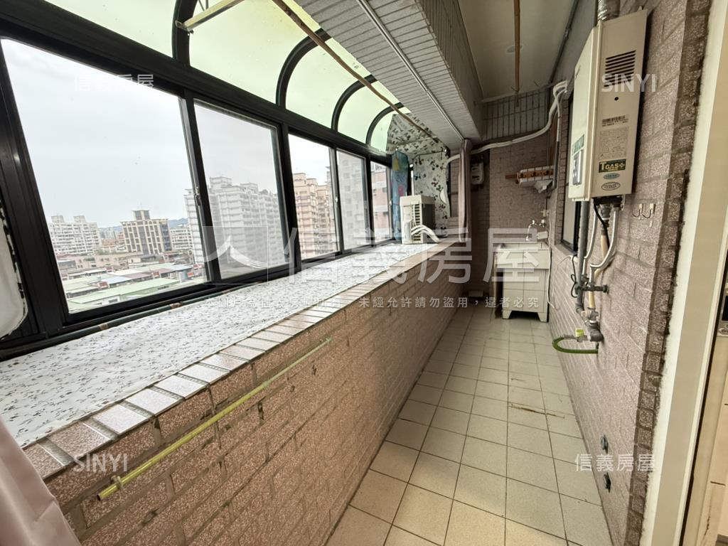 美麗宏國美麗人生房屋室內格局與周邊環境