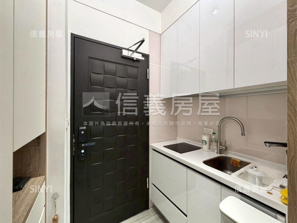 ★坐北朝南‧挑高精品美宅房屋室內格局與周邊環境
