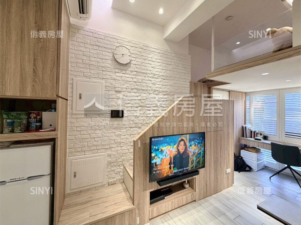 ★坐北朝南‧挑高精品美宅房屋室內格局與周邊環境