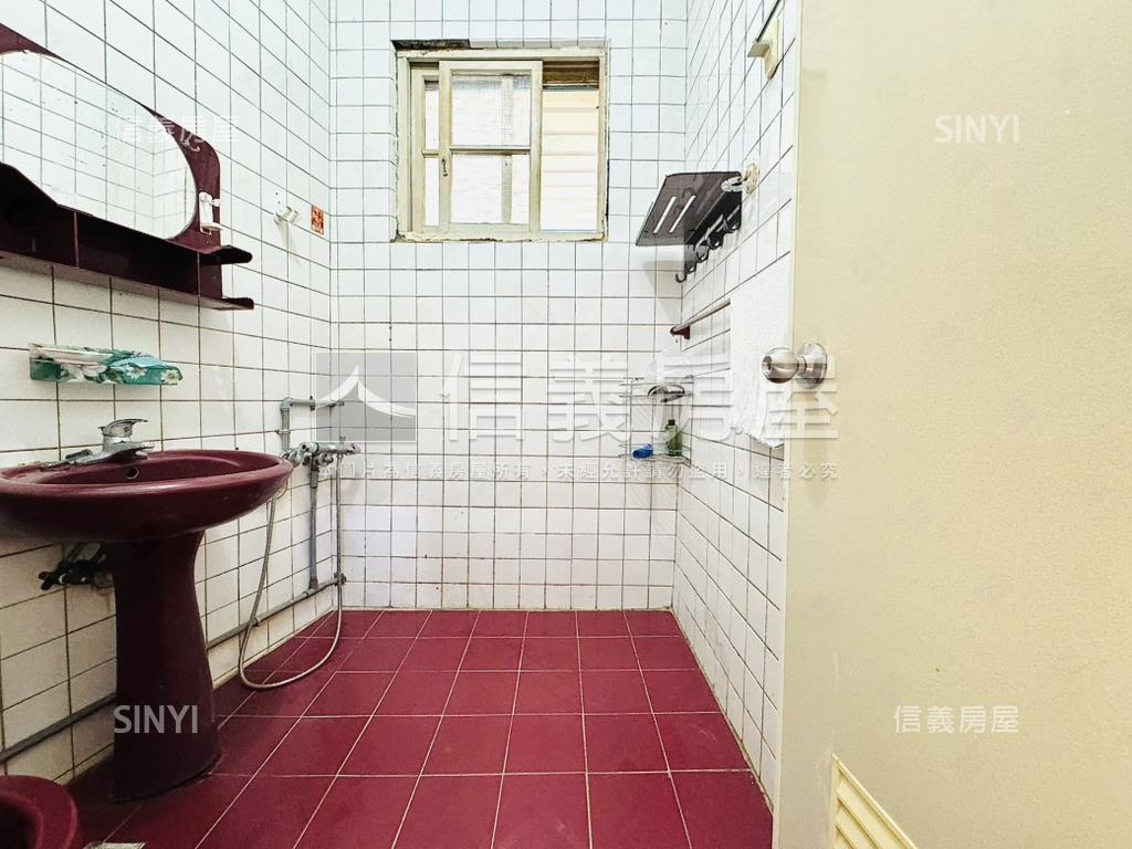 重慶國小旁低總價美寓房屋室內格局與周邊環境