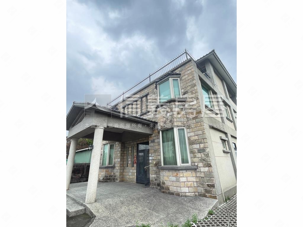 草屯８米活路百坪農舍豪邸房屋室內格局與周邊環境
