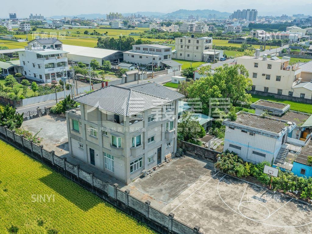 草屯８米活路百坪農舍豪邸房屋室內格局與周邊環境