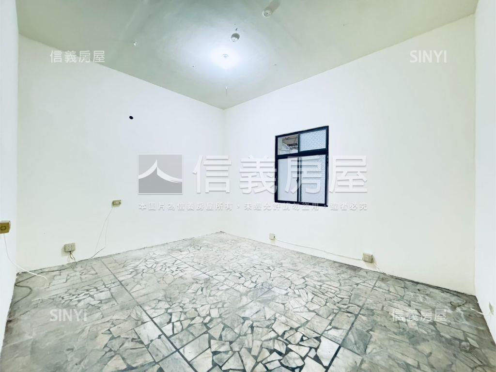 超稀有巨巨面寬優質大空間房屋室內格局與周邊環境