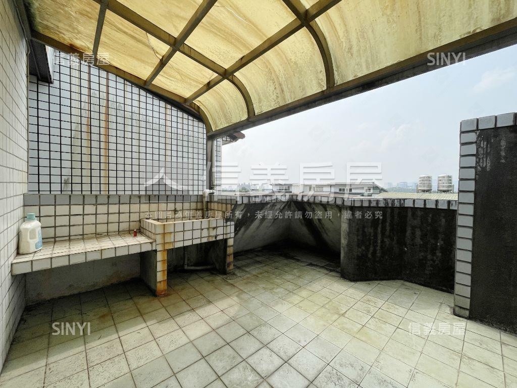 研究苑經典挑高透天房屋室內格局與周邊環境