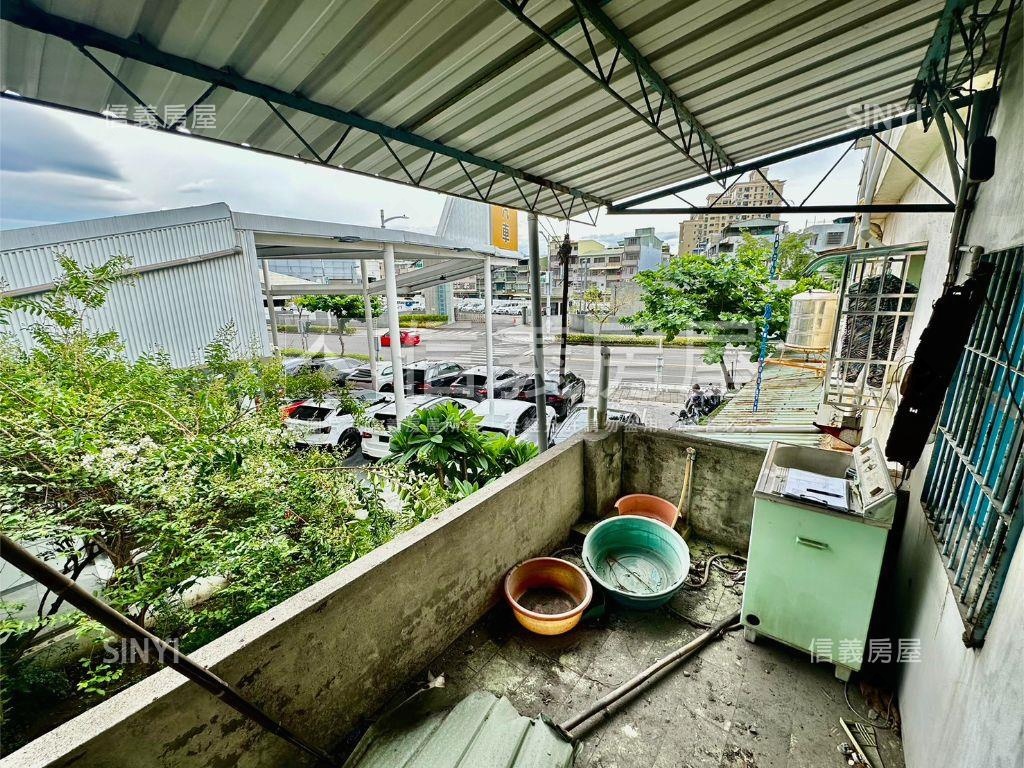 ㊣輕軌站旁方便巷透房屋室內格局與周邊環境