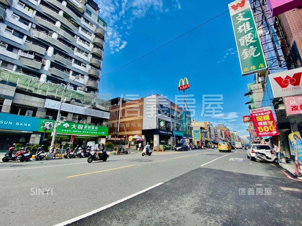 ㊣輕軌站旁方便巷透房屋室內格局與周邊環境