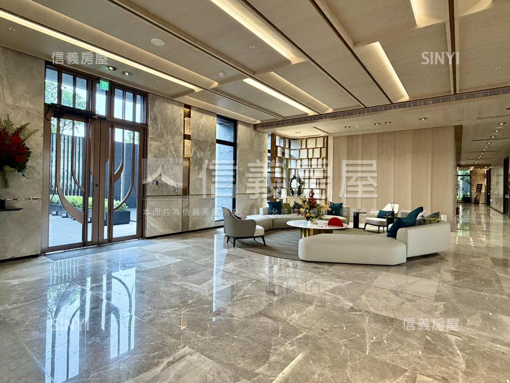 清景麟全新未住兩房兩衛房屋室內格局與周邊環境