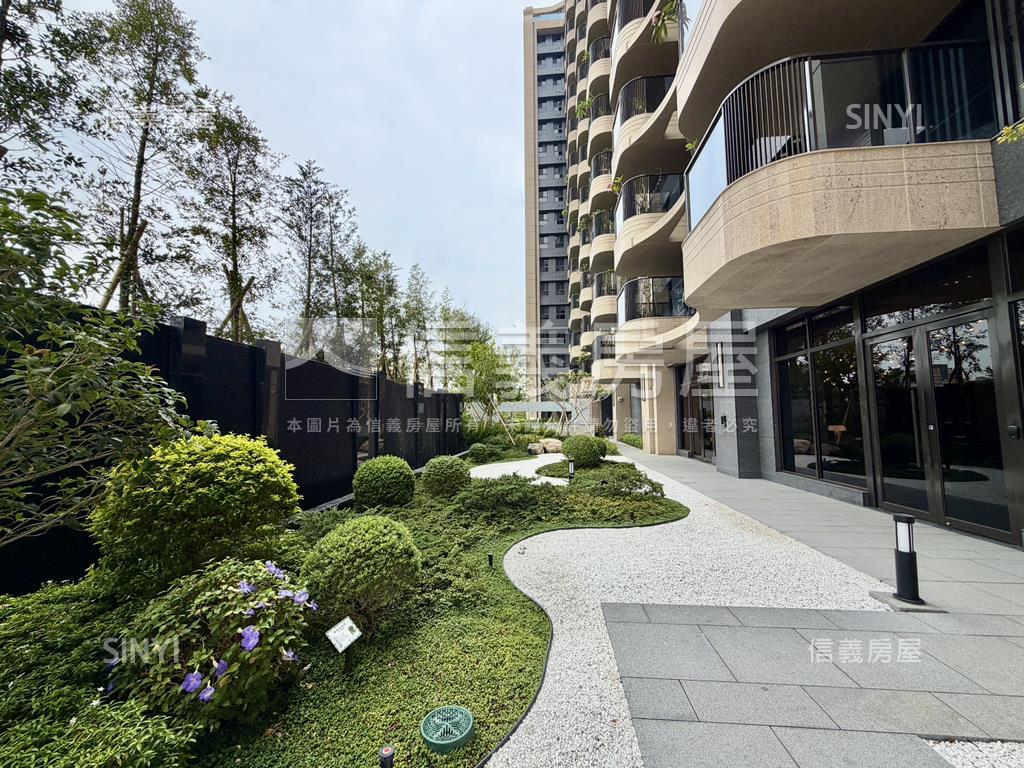 清景麟全新未住兩房兩衛房屋室內格局與周邊環境