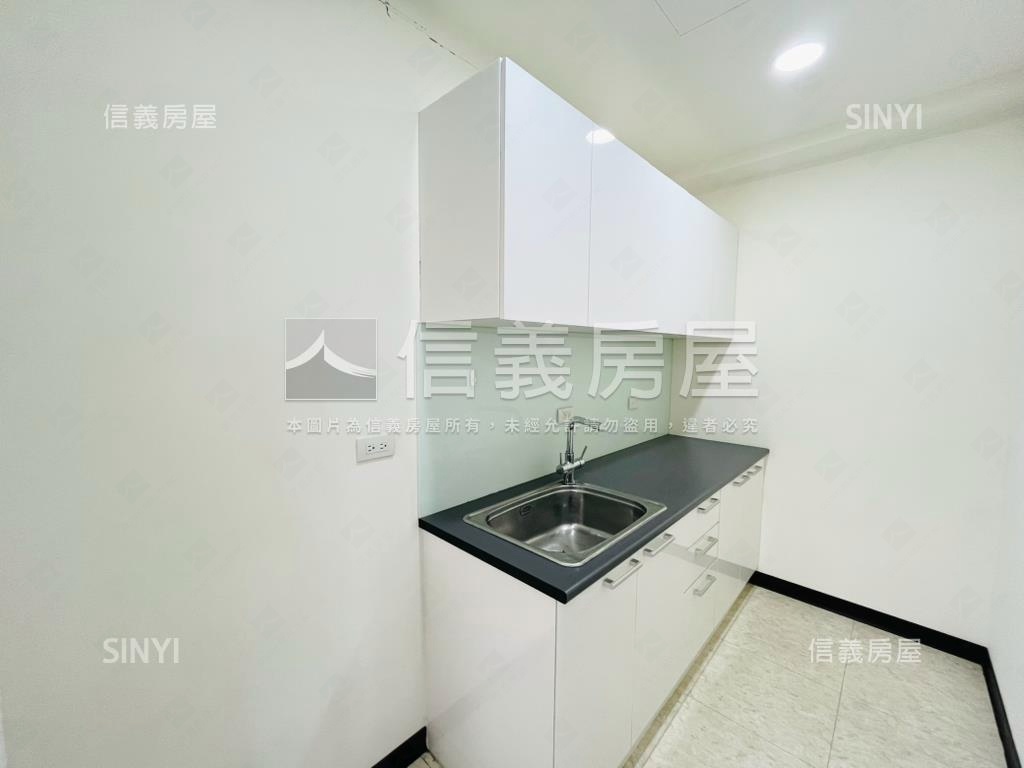 世界Ｗ‧Ａ棟高樓景觀房屋室內格局與周邊環境