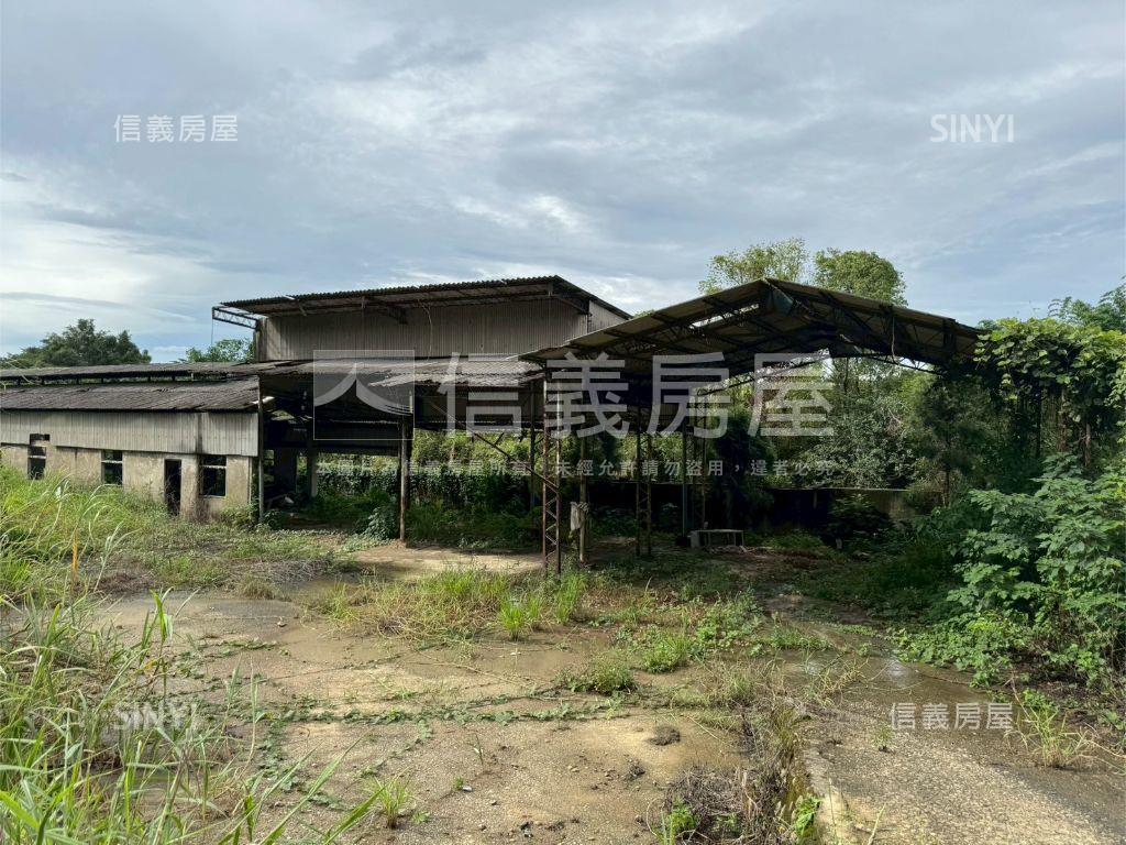 梅山過山段農牧用地１房屋室內格局與周邊環境