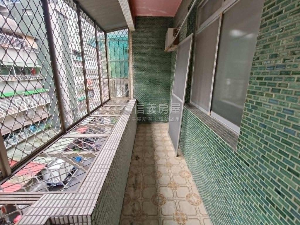 觀光街方正公寓房屋室內格局與周邊環境