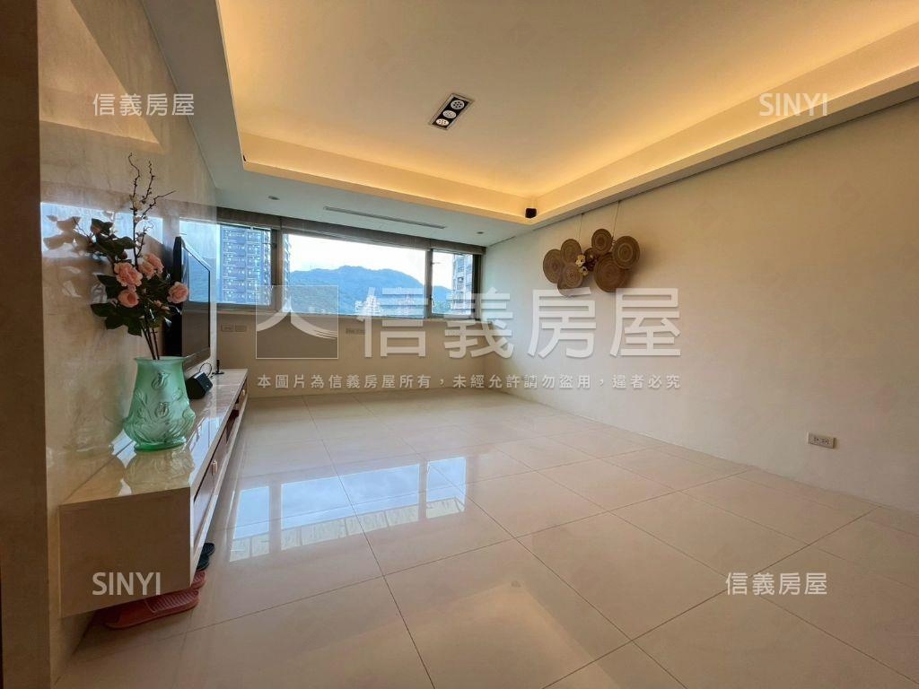 公園第一排視野亮采居房屋室內格局與周邊環境