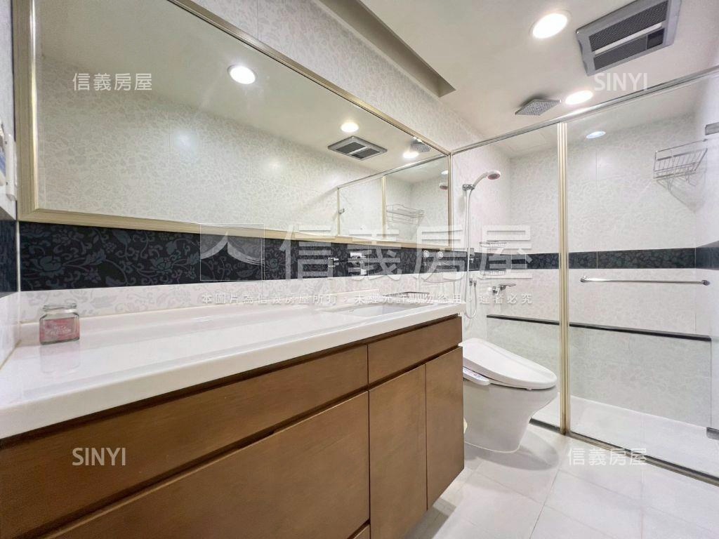 公園第一排視野亮采居房屋室內格局與周邊環境