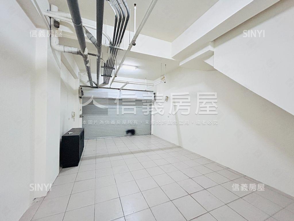 家樂福旁百川地中海別墅房屋室內格局與周邊環境