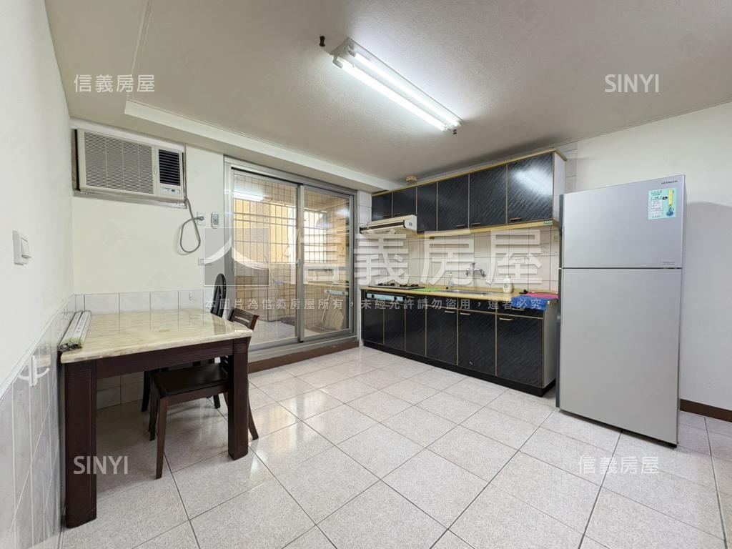 建興學區三房平車房屋室內格局與周邊環境