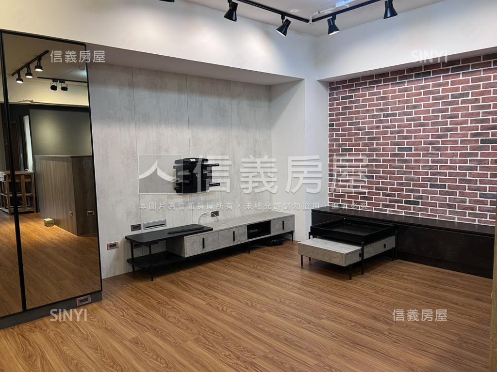 上城小資景觀１＋１附車位房屋室內格局與周邊環境