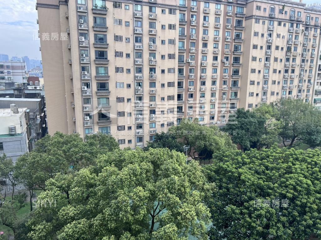 上城小資景觀１＋１附車位房屋室內格局與周邊環境