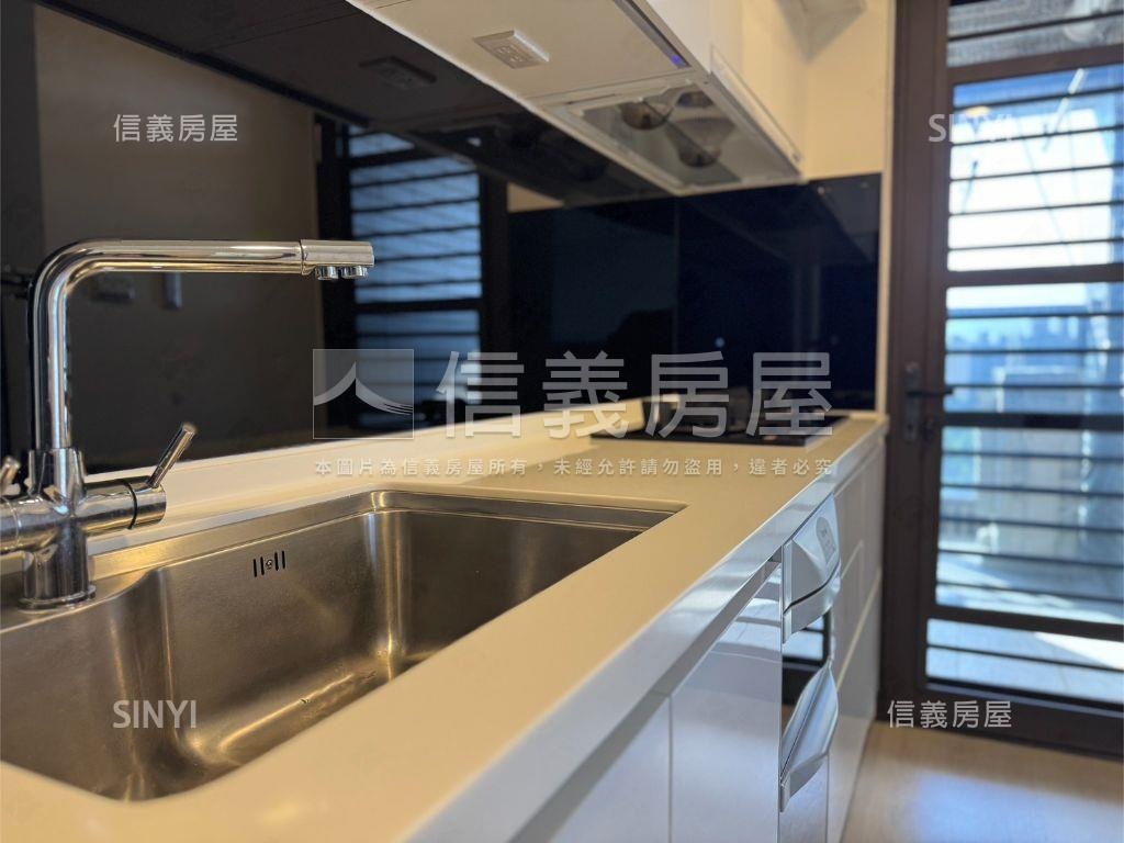 專任．八德電梯兩房車位房屋室內格局與周邊環境