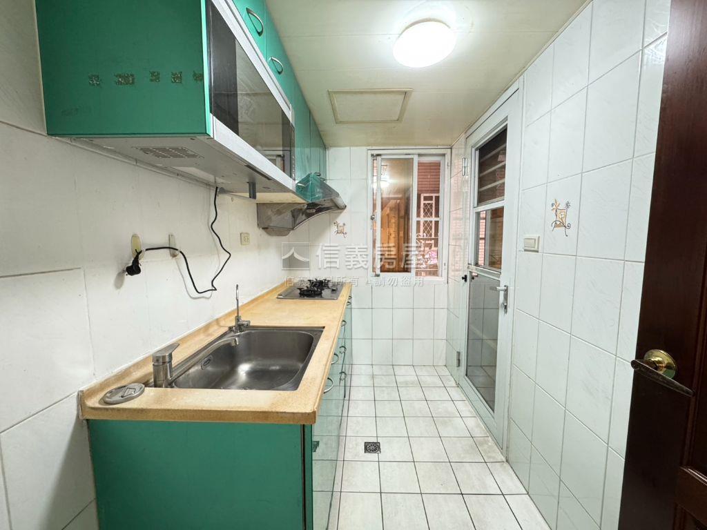 【歐洲村】朝南新青安兩房房屋室內格局與周邊環境