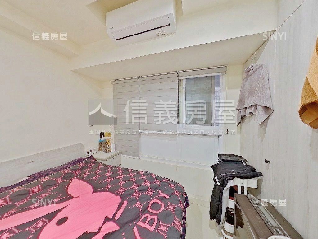 神采飛洋裝潢三房車位房屋室內格局與周邊環境
