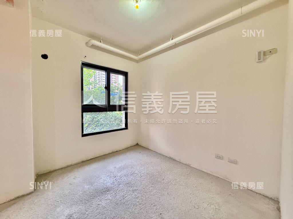 城中大璽優質事務所房屋室內格局與周邊環境