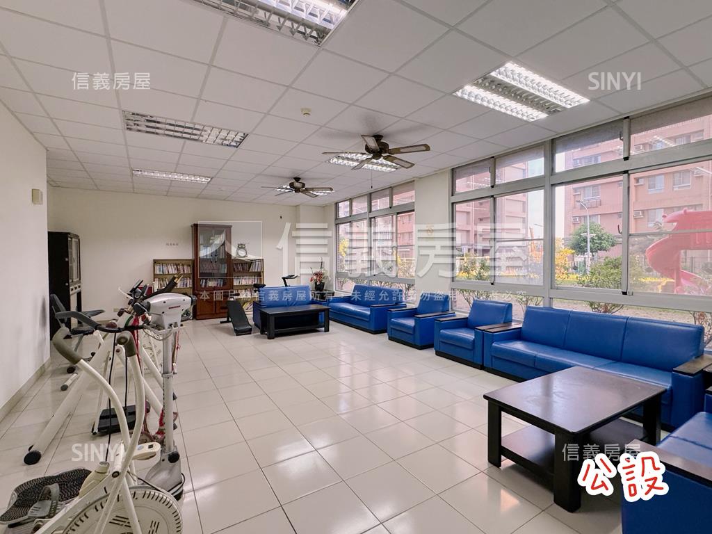 【左營世運】高樓四房平車房屋室內格局與周邊環境