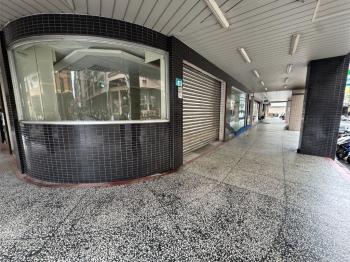 民權黃金三角窗店面