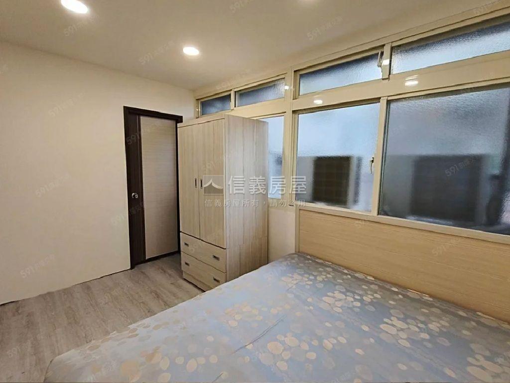蘆洲監理站二樓有頂加房屋室內格局與周邊環境