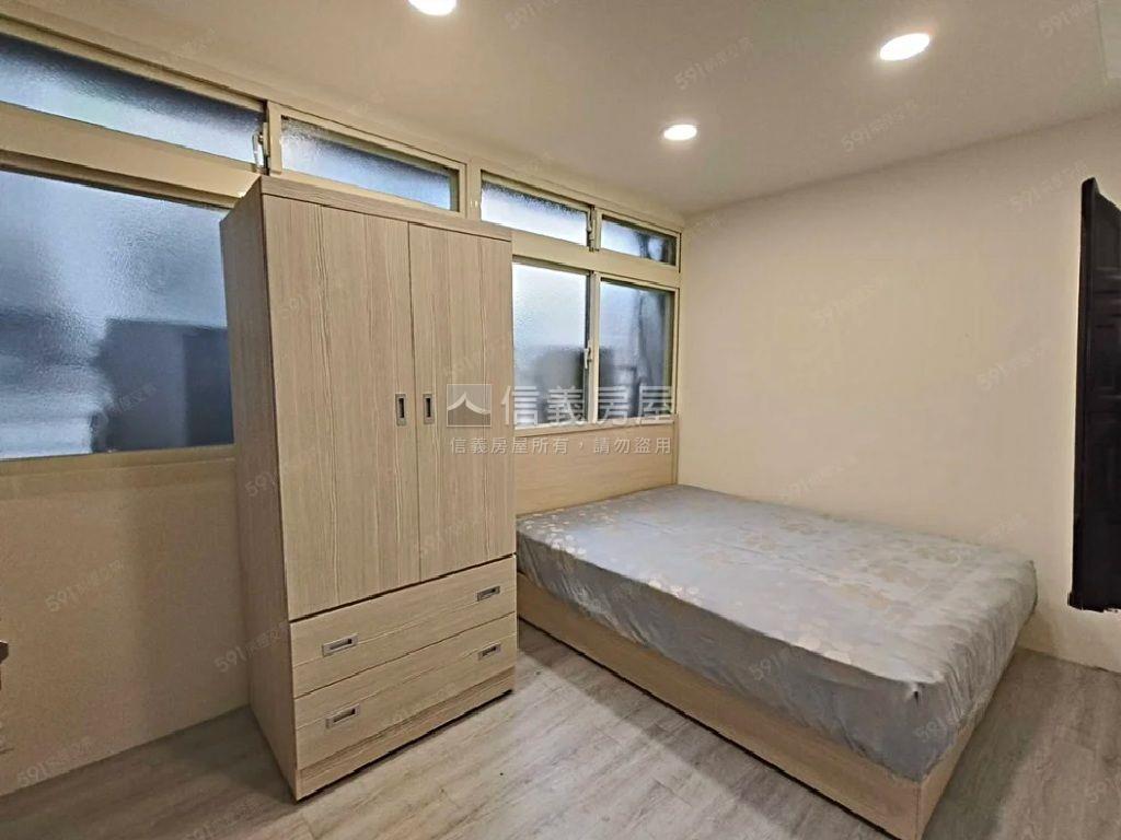 蘆洲監理站二樓有頂加房屋室內格局與周邊環境