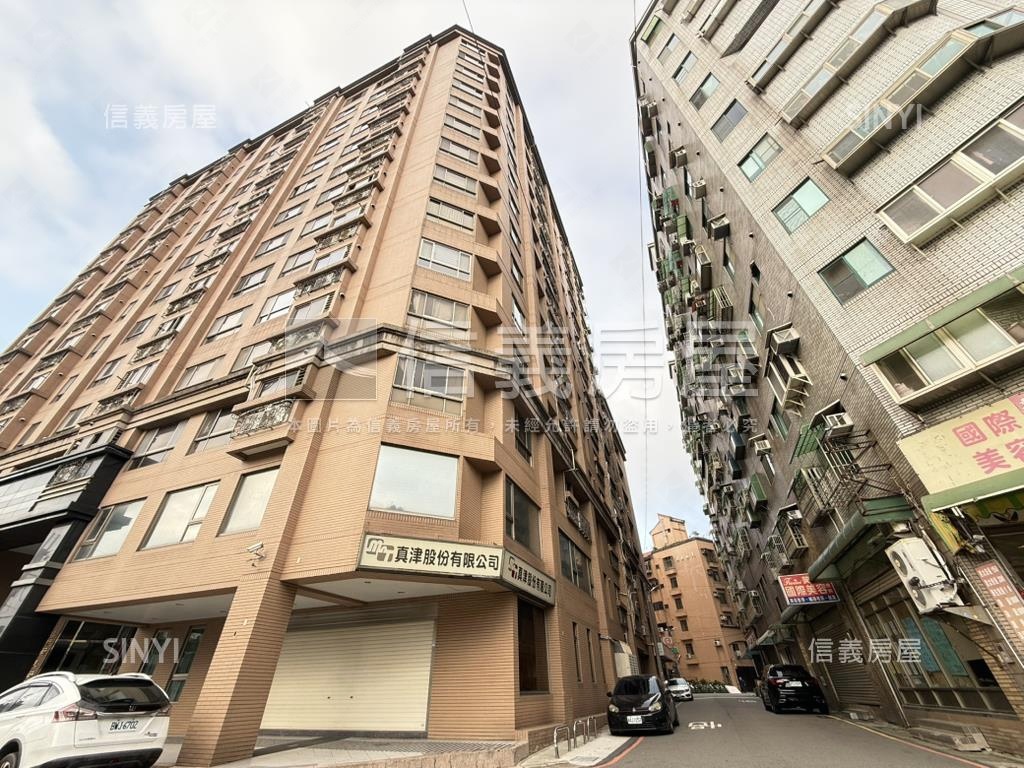 近未來捷運Ｇ２８黃金角店房屋室內格局與周邊環境