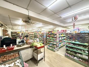近未來捷運Ｇ２８黃金角店
