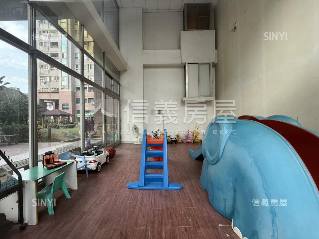 捷運宅達觀三房車位房屋室內格局與周邊環境