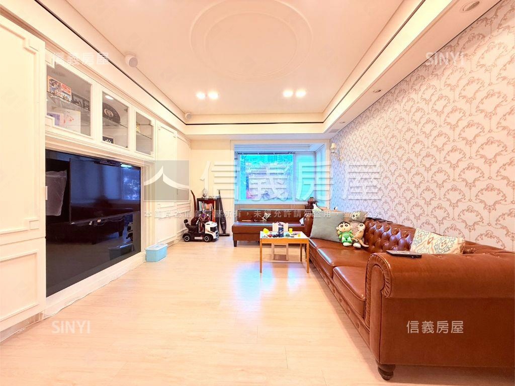 公園景觀★館前豪美★專約房屋室內格局與周邊環境