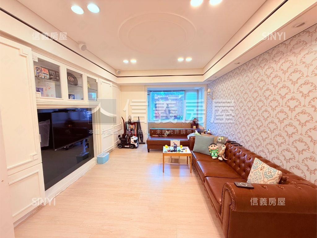 公園景觀★館前豪美★專約房屋室內格局與周邊環境