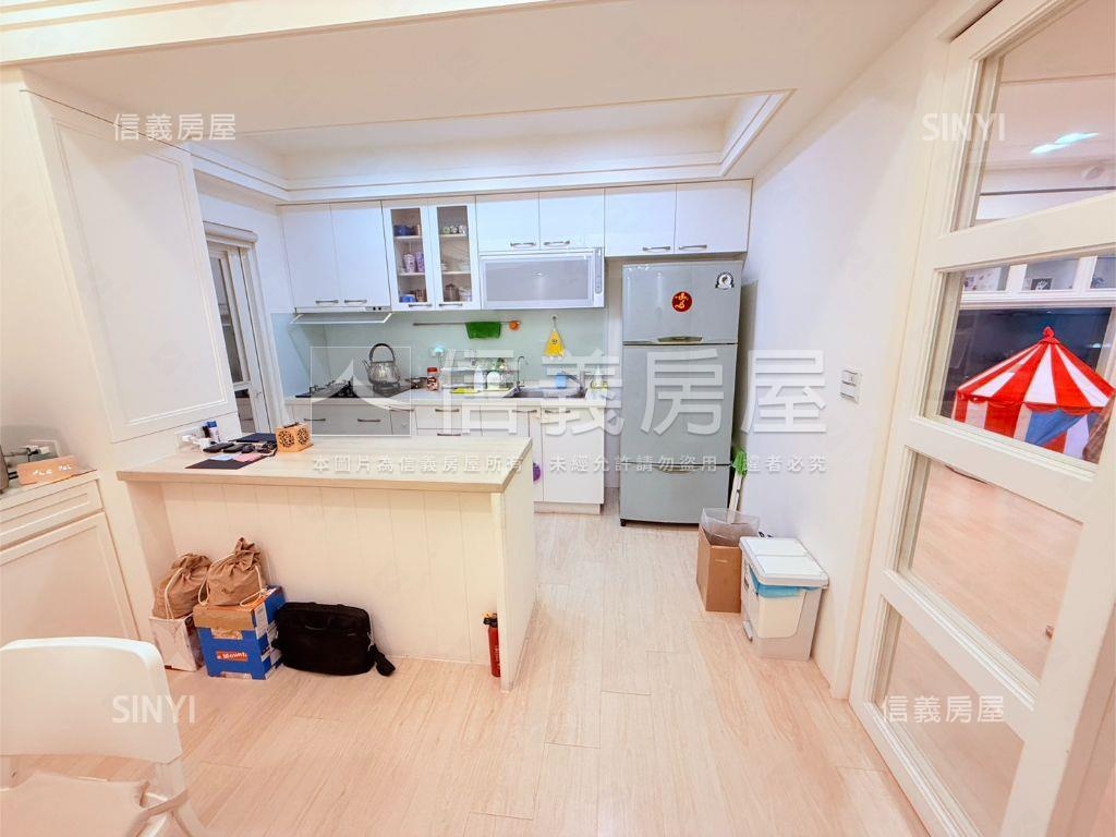 公園景觀★館前豪美★專約房屋室內格局與周邊環境