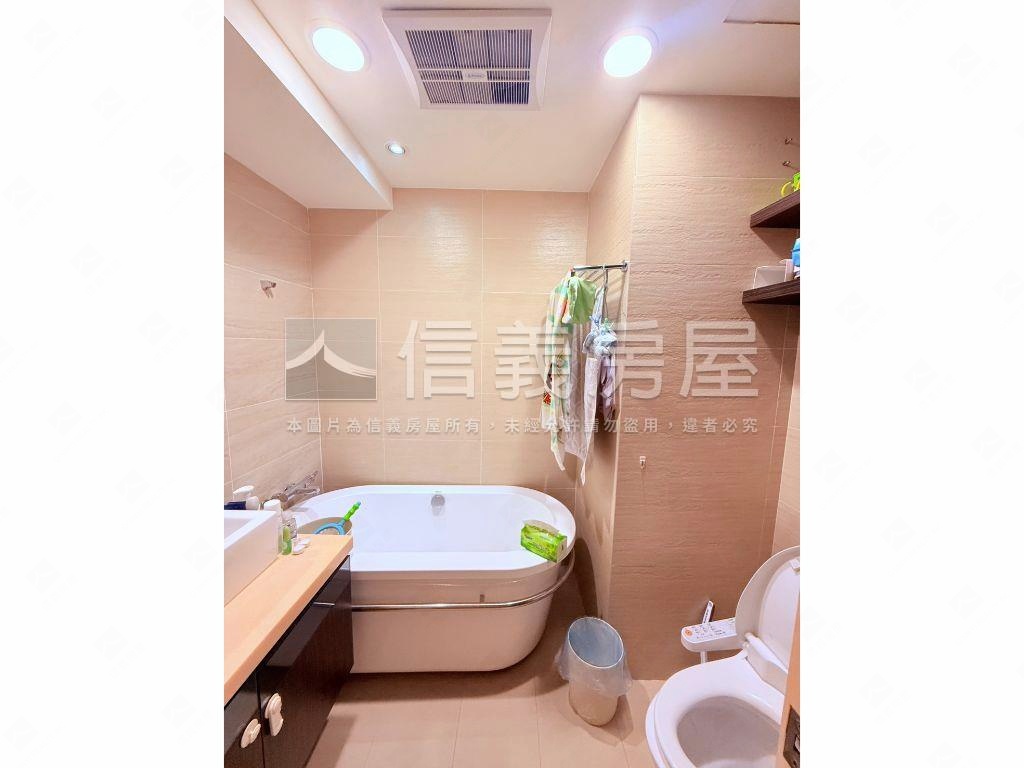 公園景觀★館前豪美★專約房屋室內格局與周邊環境