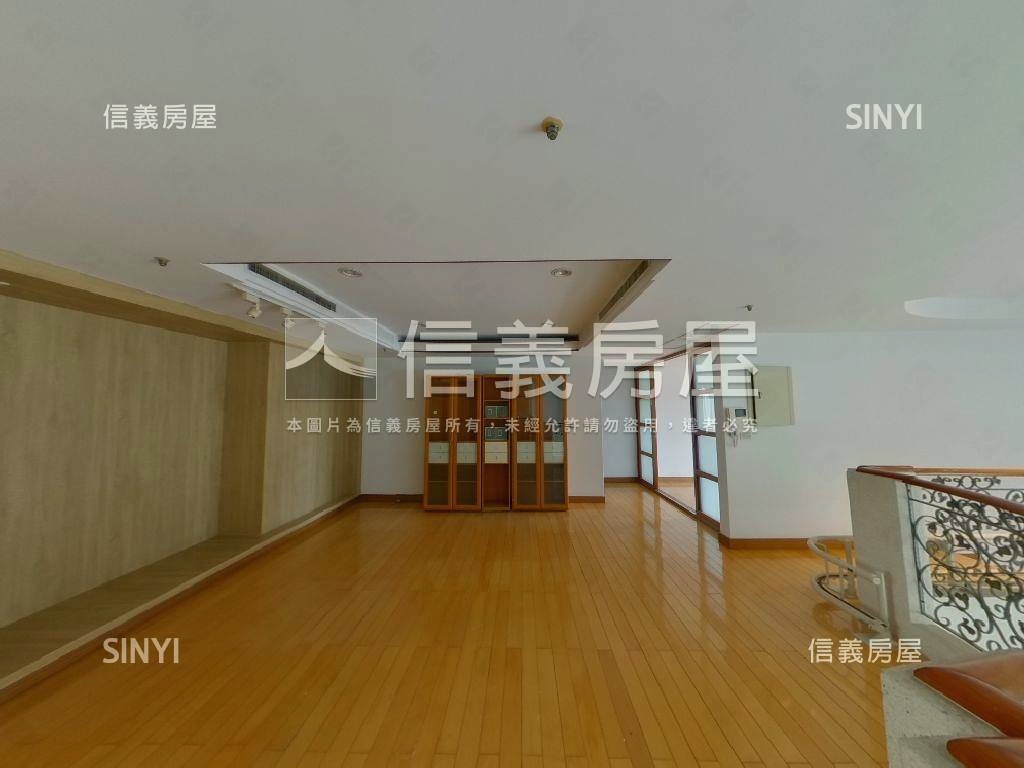 五期名宅面公園單價很划算房屋室內格局與周邊環境