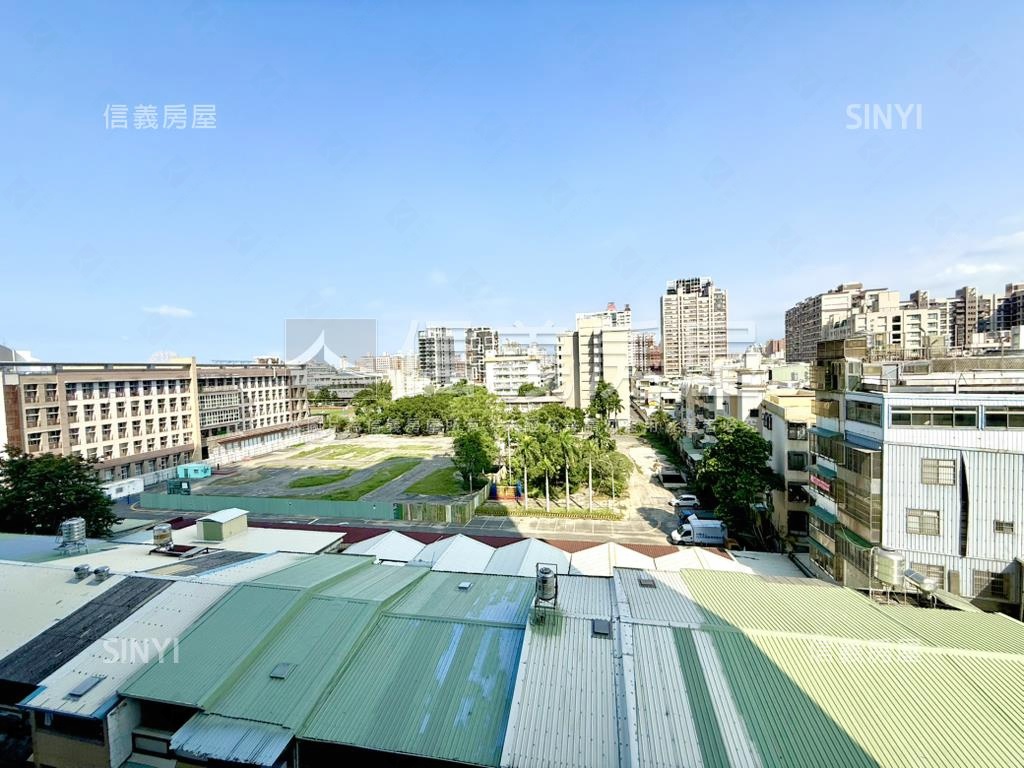 輕軌旁採光好兩房兩衛房屋室內格局與周邊環境
