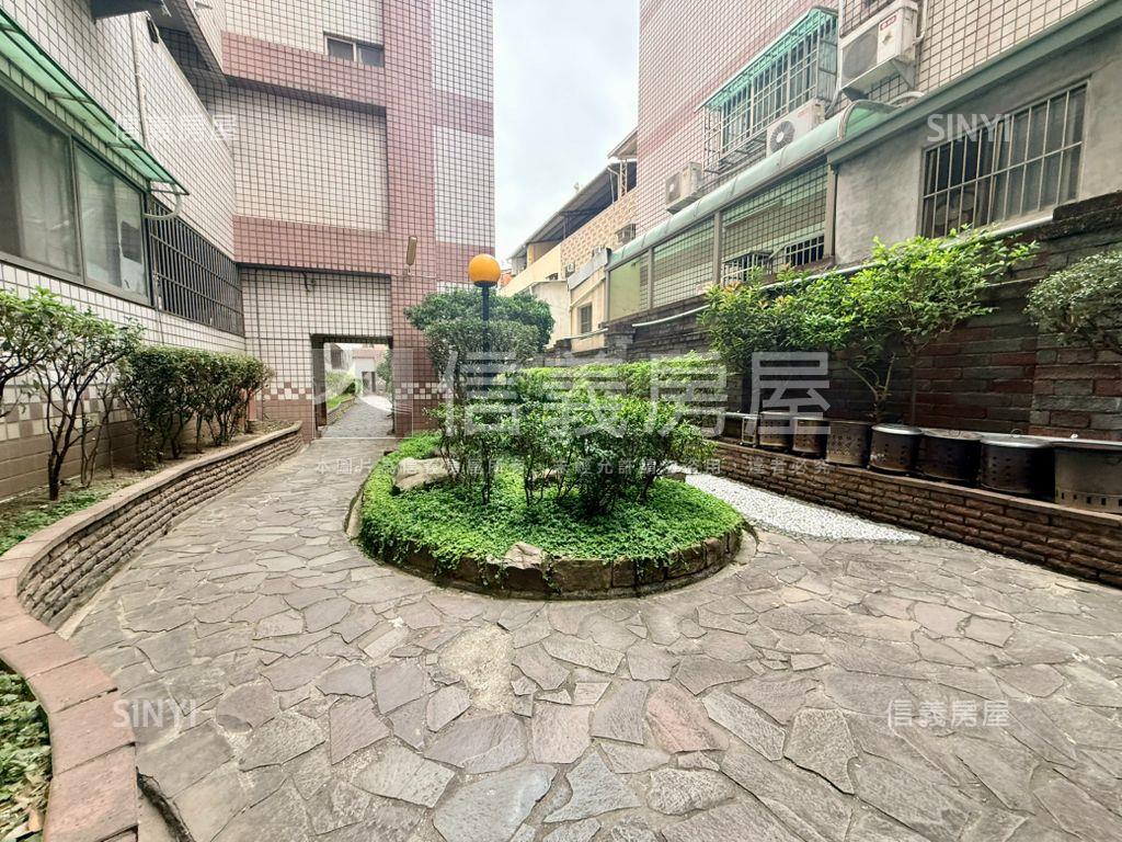精華商圈全新整理兩房平車房屋室內格局與周邊環境